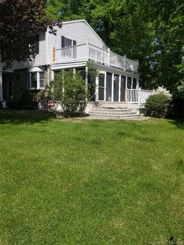 212 East Rutland Road, Milford, CT 06461
