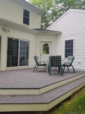 212 East Rutland Road, Milford, CT 06461