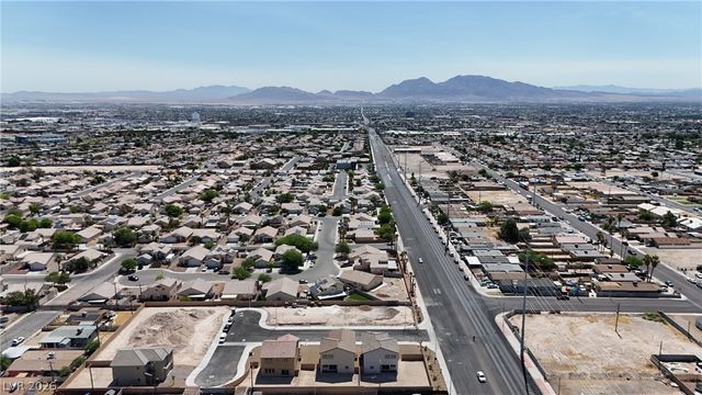 2413 Copperbelt Street, Las Vegas, NV 89030