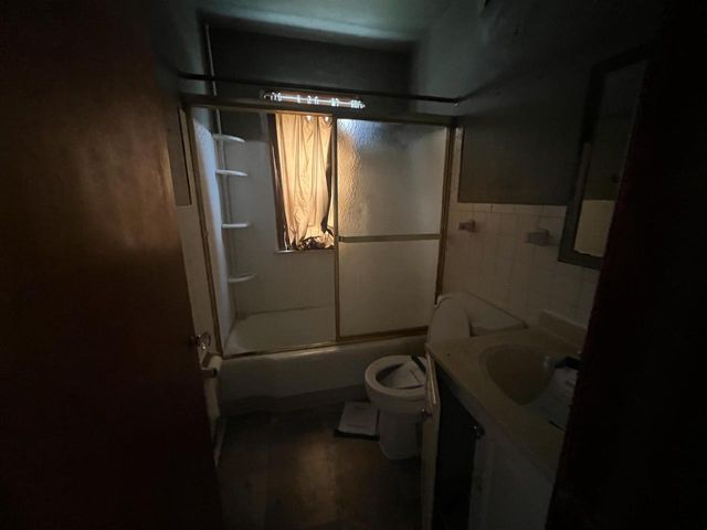 4614 N 44th STREET, Milwaukee, WI 53218