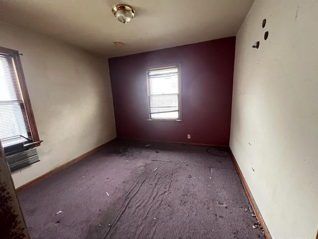 4614 N 44th STREET, Milwaukee, WI 53218