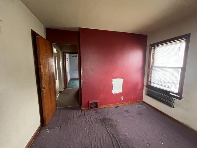 4614 N 44th STREET, Milwaukee, WI 53218