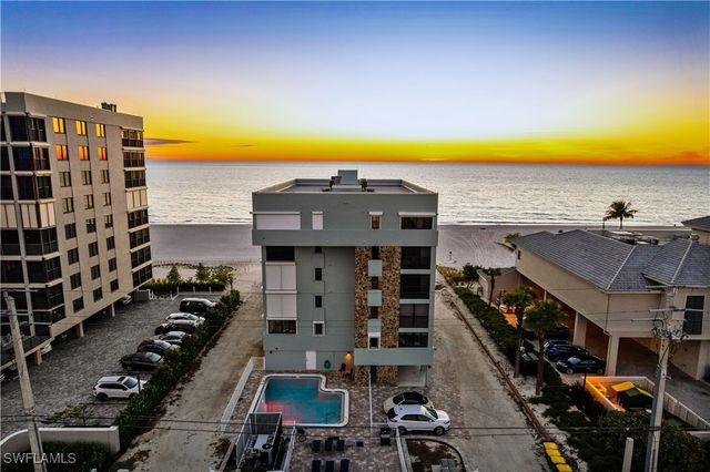 26130 Hickory BLVD 5A, Bonita Springs, FL 34134