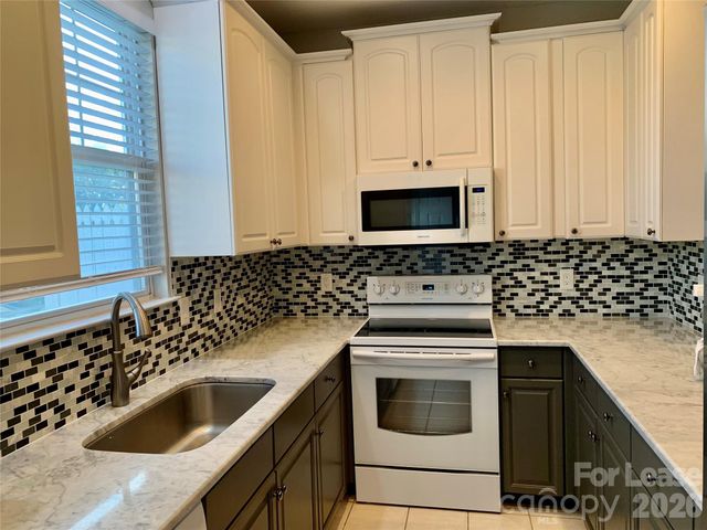 14131 Richmond Park Avenue, Charlotte, NC 28277