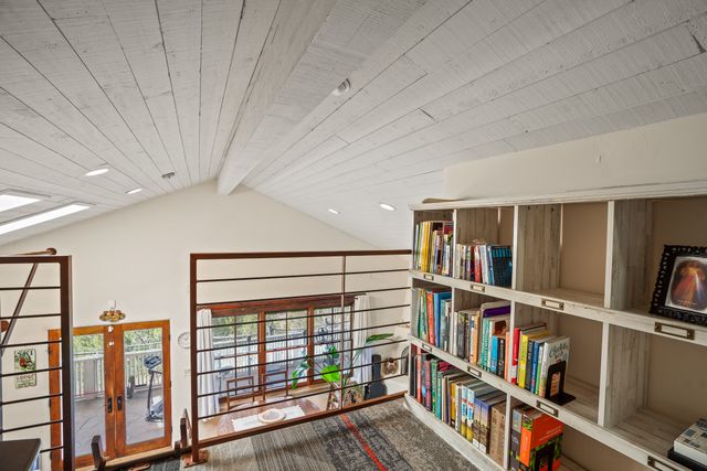 2 Vista Del Cuervo, Santa Fe, NM 87506