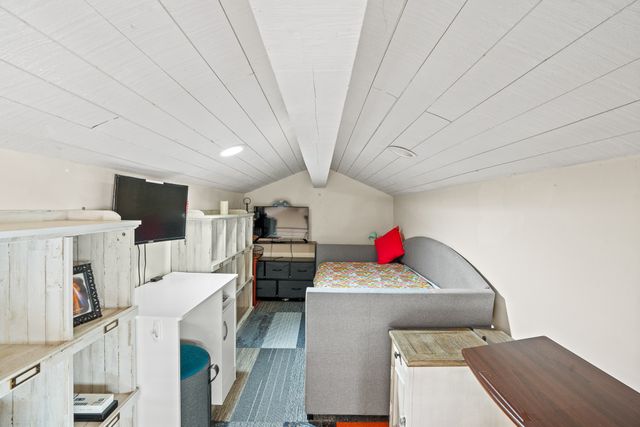 2 Vista Del Cuervo, Santa Fe, NM 87506