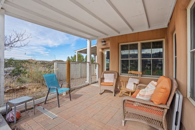 2 Vista Del Cuervo, Santa Fe, NM 87506