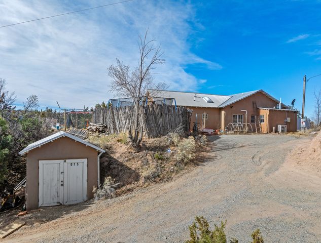 2 Vista Del Cuervo, Santa Fe, NM 87506