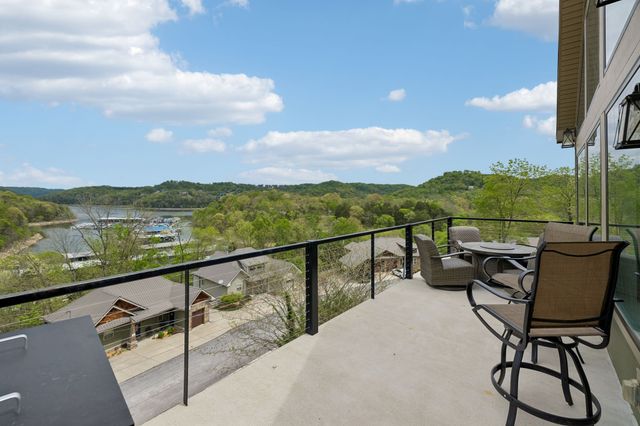 1010 Old Casey Cove Rd, Smithville, TN 37166