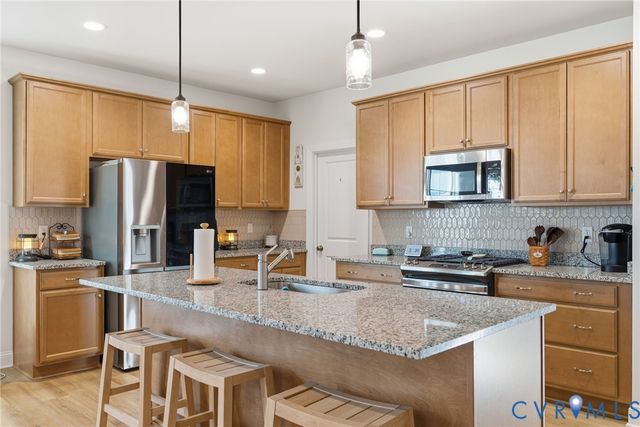 124 Axton Ln, Ashland, VA 23005