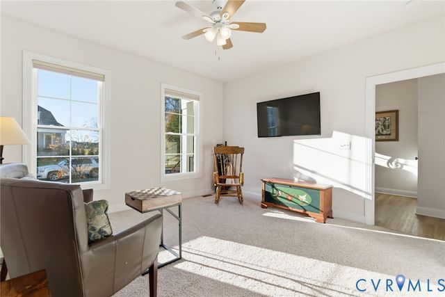 124 Axton Ln, Ashland, VA 23005