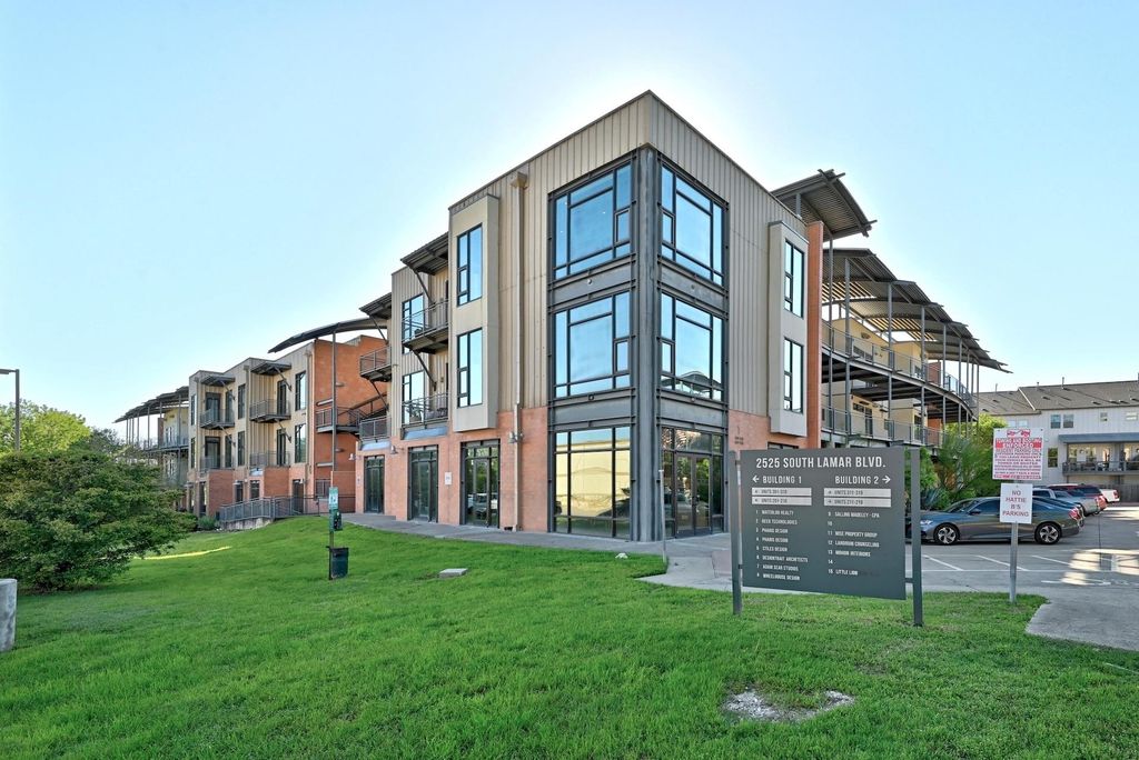 2525 S Lamar BLVD 3, Austin, TX 78704