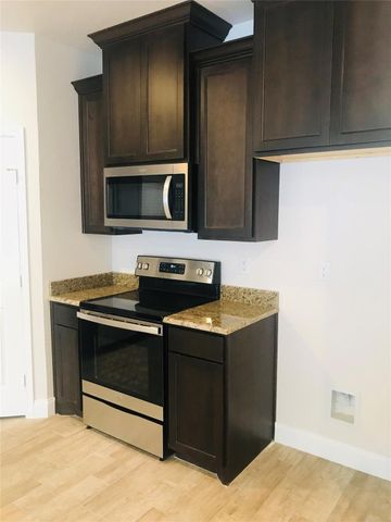 1719 Park Street, Commerce, TX 75428