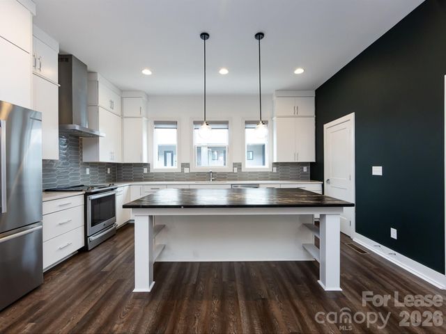 1207 E 36th Street 3, Charlotte, NC 28205