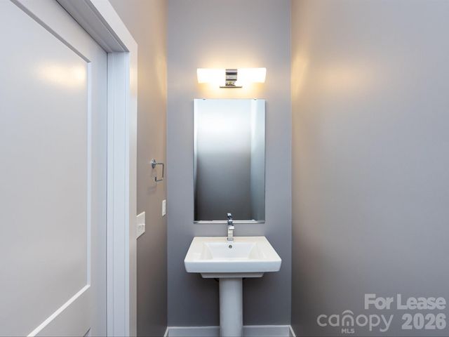 1207 E 36th Street 3, Charlotte, NC 28205