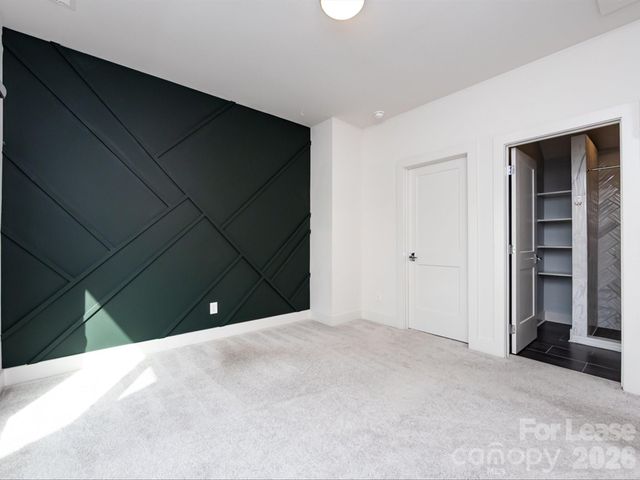 1207 E 36th Street 3, Charlotte, NC 28205