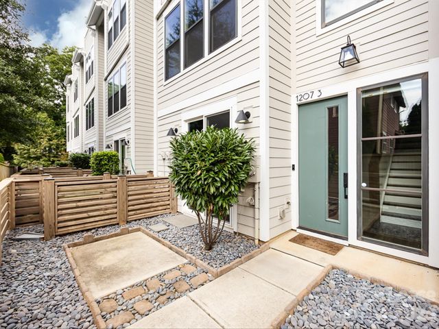 1207 E 36th Street 3, Charlotte, NC 28205