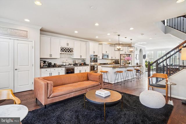 6947 COUNTRY CLUB TER, New Market, MD 21774