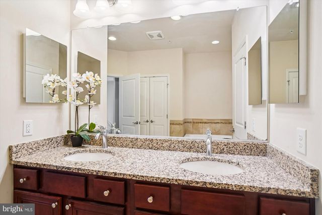 6947 COUNTRY CLUB TER, New Market, MD 21774