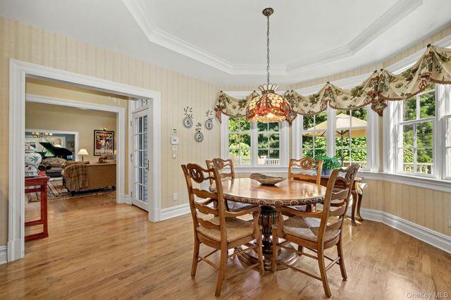 11 S Eastern Farm Road, Pound Ridge, NY 10576
