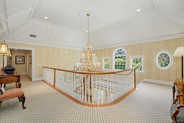 11 S Eastern Farm Road, Pound Ridge, NY 10576
