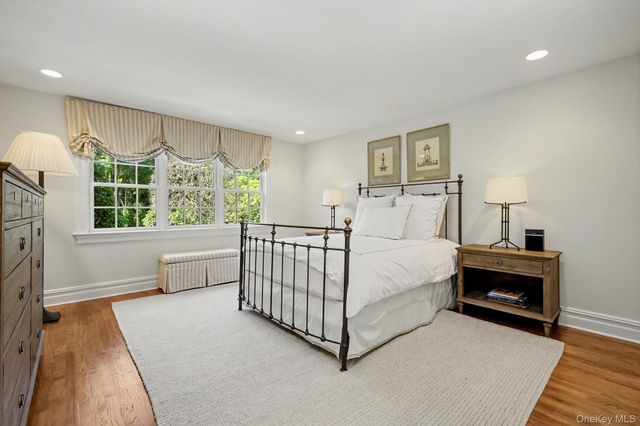 11 S Eastern Farm Road, Pound Ridge, NY 10576