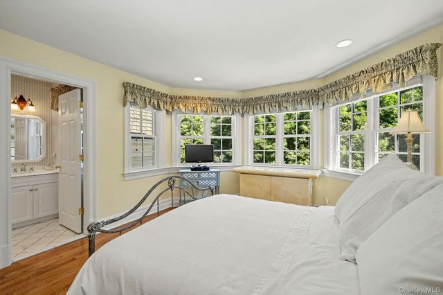 11 S Eastern Farm Road, Pound Ridge, NY 10576