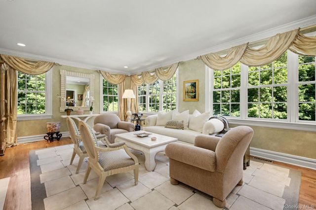 11 S Eastern Farm Road, Pound Ridge, NY 10576