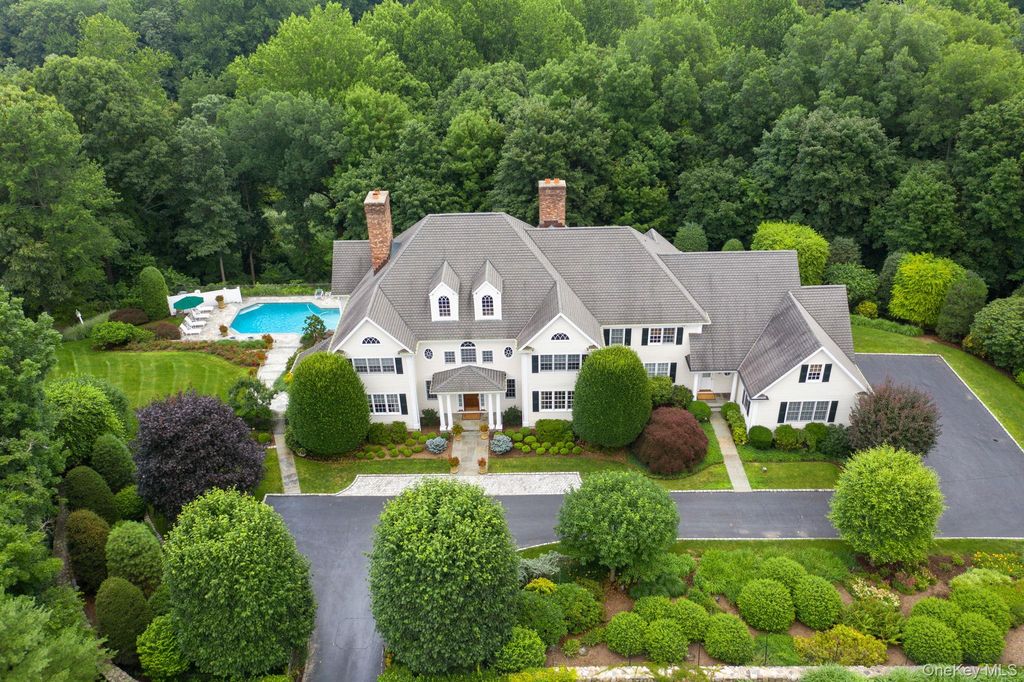 11 S Eastern Farm Road, Pound Ridge, NY 10576 — exterior