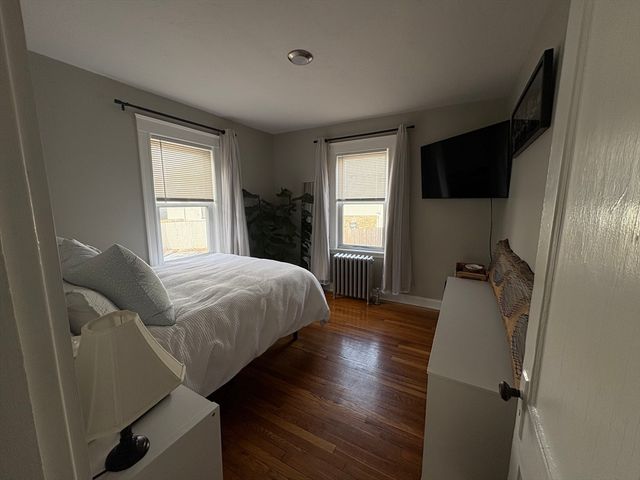 20-22 Sumner 20-1, Quincy, MA 02169