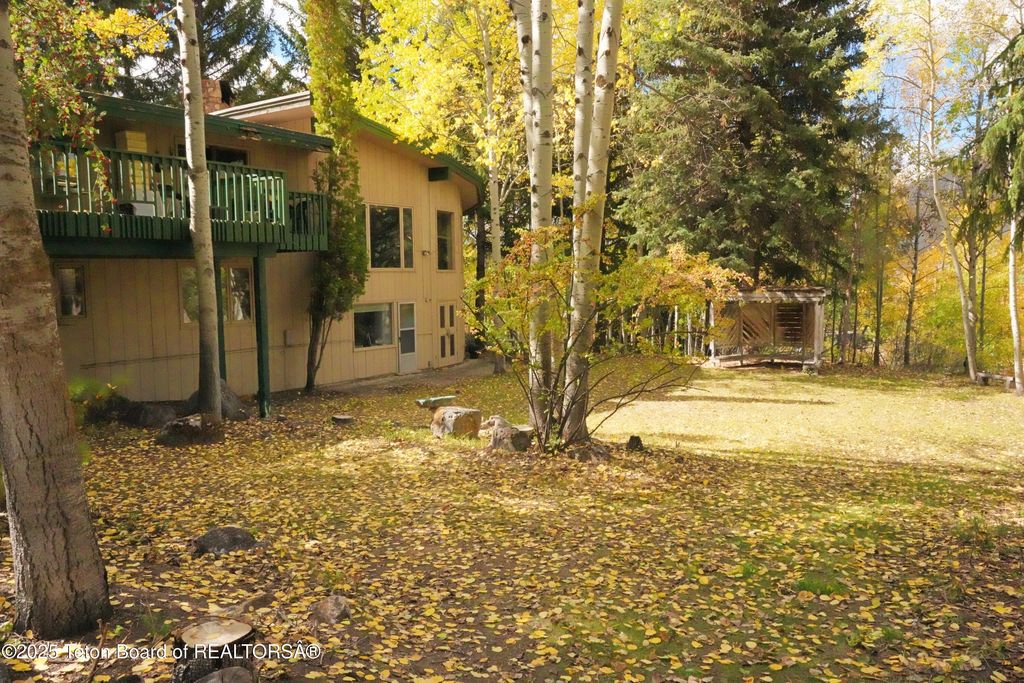 515 PINE Drive, Jackson, WY 83001