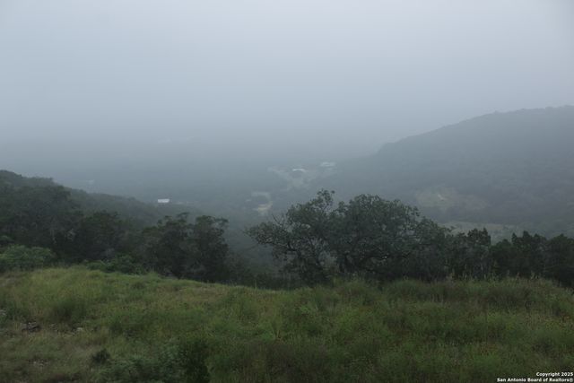 47 N Valley Vista, Concan, TX 78879