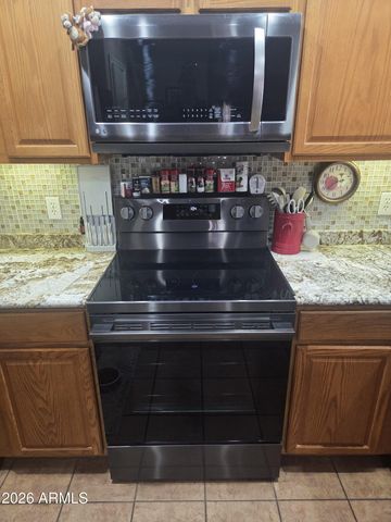 8560 W SONORA Street, Tolleson, AZ 85353