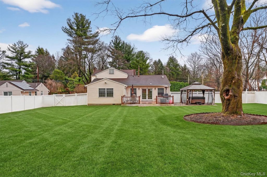 69 S Airmont Road, Airmont, NY 10901