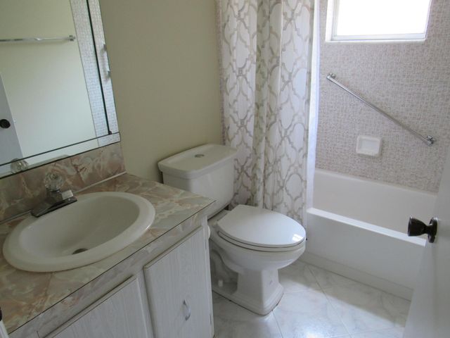 737 Normandy P, Delray Beach, FL 33484