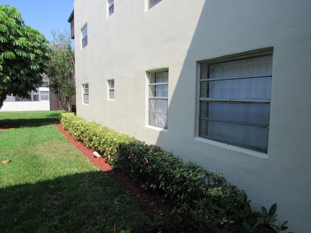 737 Normandy P, Delray Beach, FL 33484