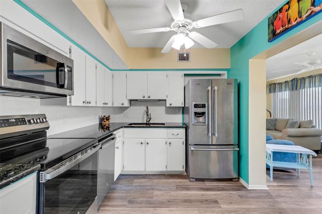 2401 ECUADORIAN WAY 57, Clearwater, FL 33763