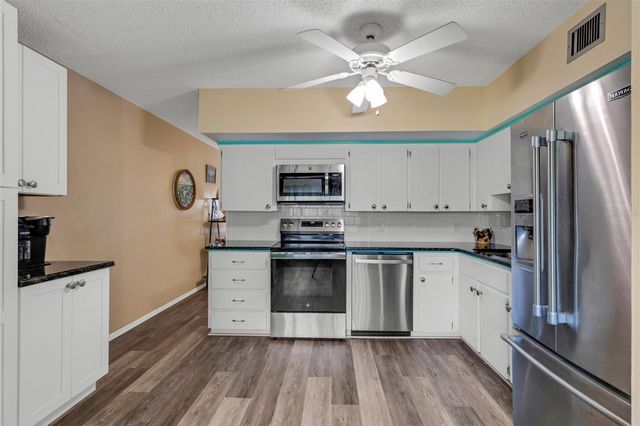 2401 ECUADORIAN WAY 57, Clearwater, FL 33763