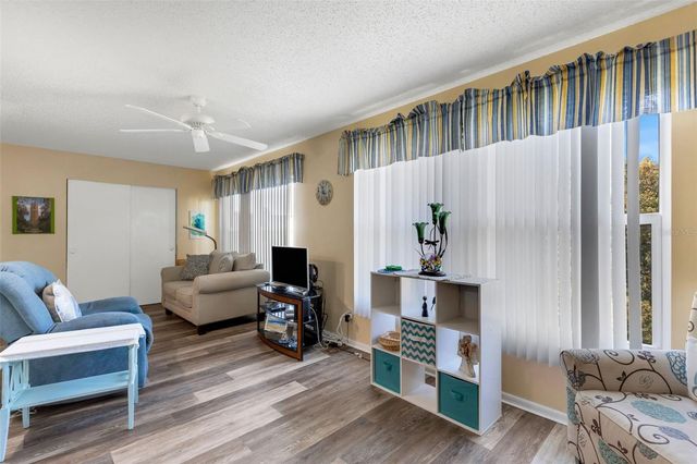 2401 ECUADORIAN WAY 57, Clearwater, FL 33763