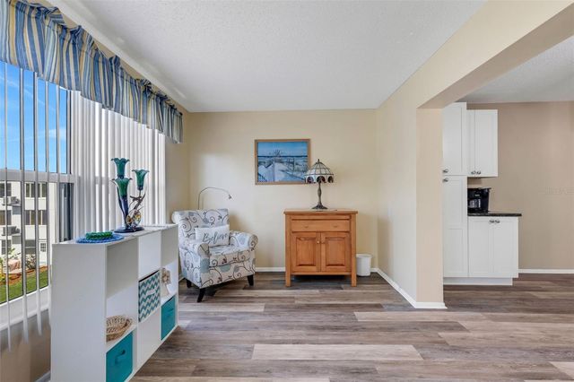 2401 ECUADORIAN WAY 57, Clearwater, FL 33763