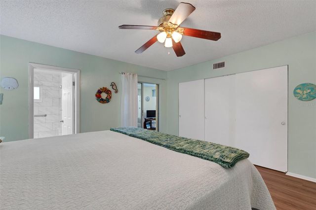 2401 ECUADORIAN WAY 57, Clearwater, FL 33763