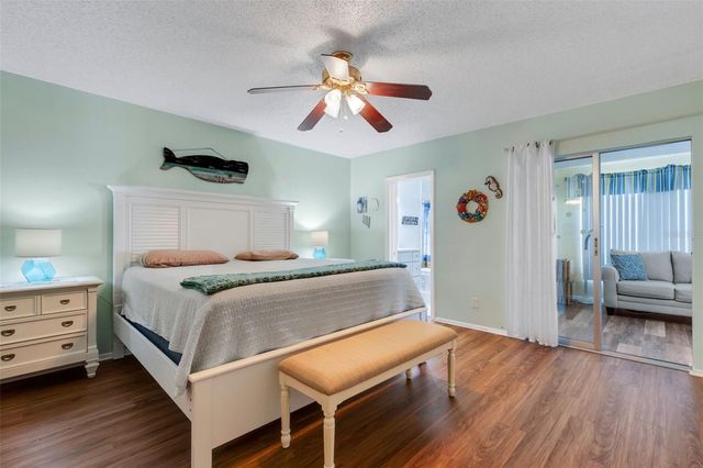 2401 ECUADORIAN WAY 57, Clearwater, FL 33763