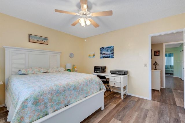 2401 ECUADORIAN WAY 57, Clearwater, FL 33763