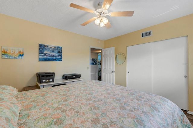 2401 ECUADORIAN WAY 57, Clearwater, FL 33763