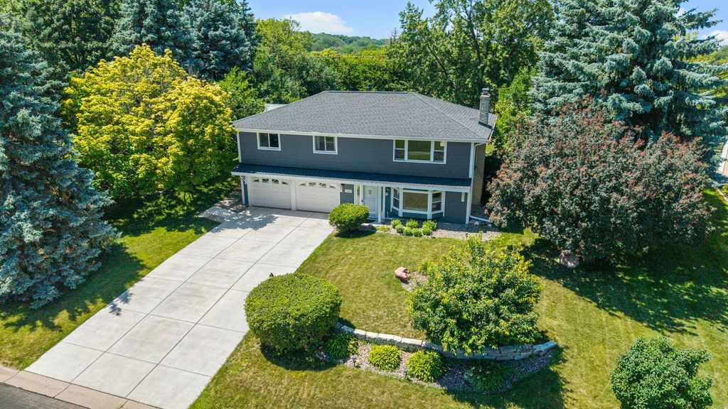 13000 James Avenue S, Burnsville, MN 55337 — photo 2