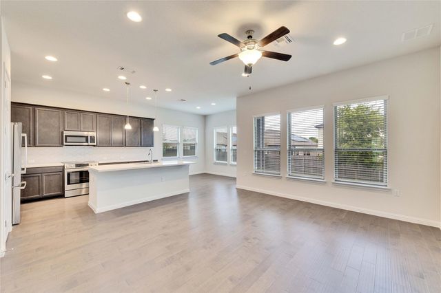 9937 Comely BND, Manor, TX 78653