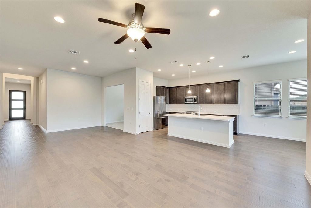 9937 Comely BND, Manor, TX 78653