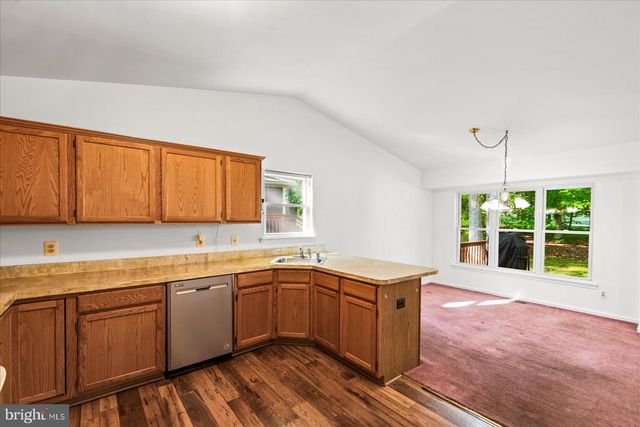 130 GREEN ST, Locust Grove, VA 22508