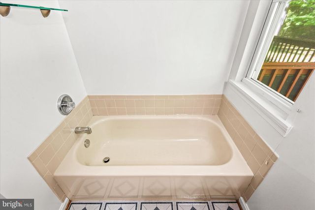 130 GREEN ST, Locust Grove, VA 22508
