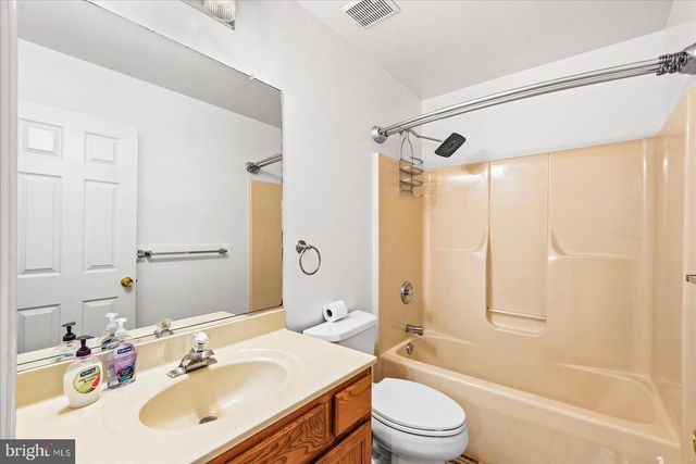 130 GREEN ST, Locust Grove, VA 22508